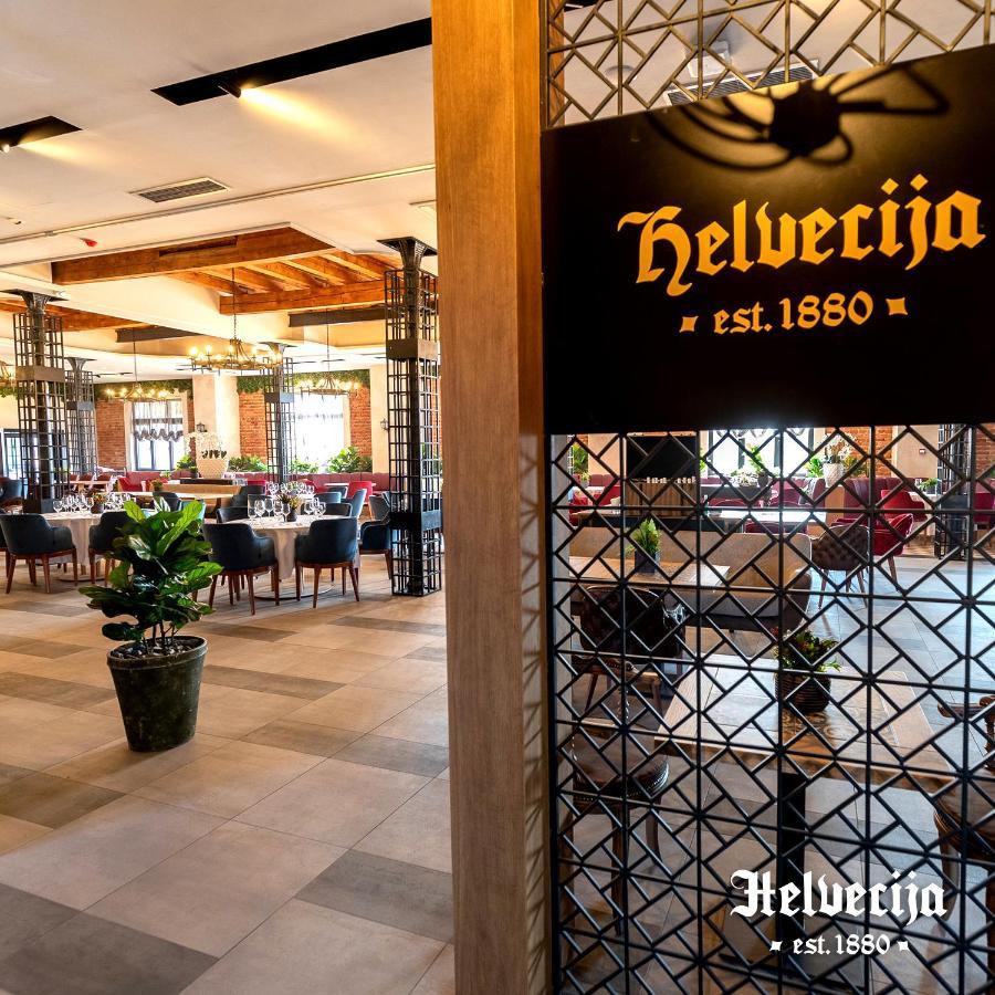 فندق Helvecija 1880 فرساك المظهر الخارجي الصورة